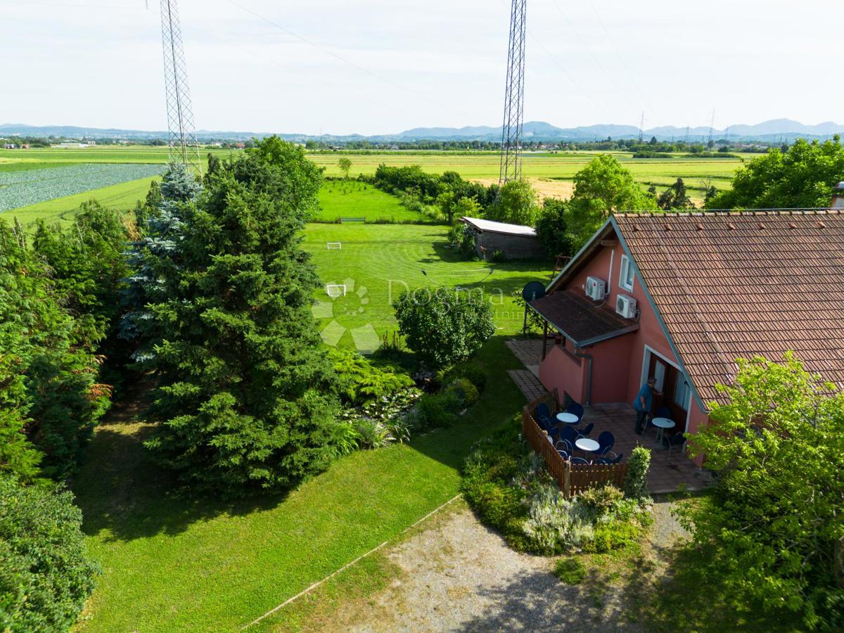 Poslovni prostor Hallers, Varaždin, 250m2