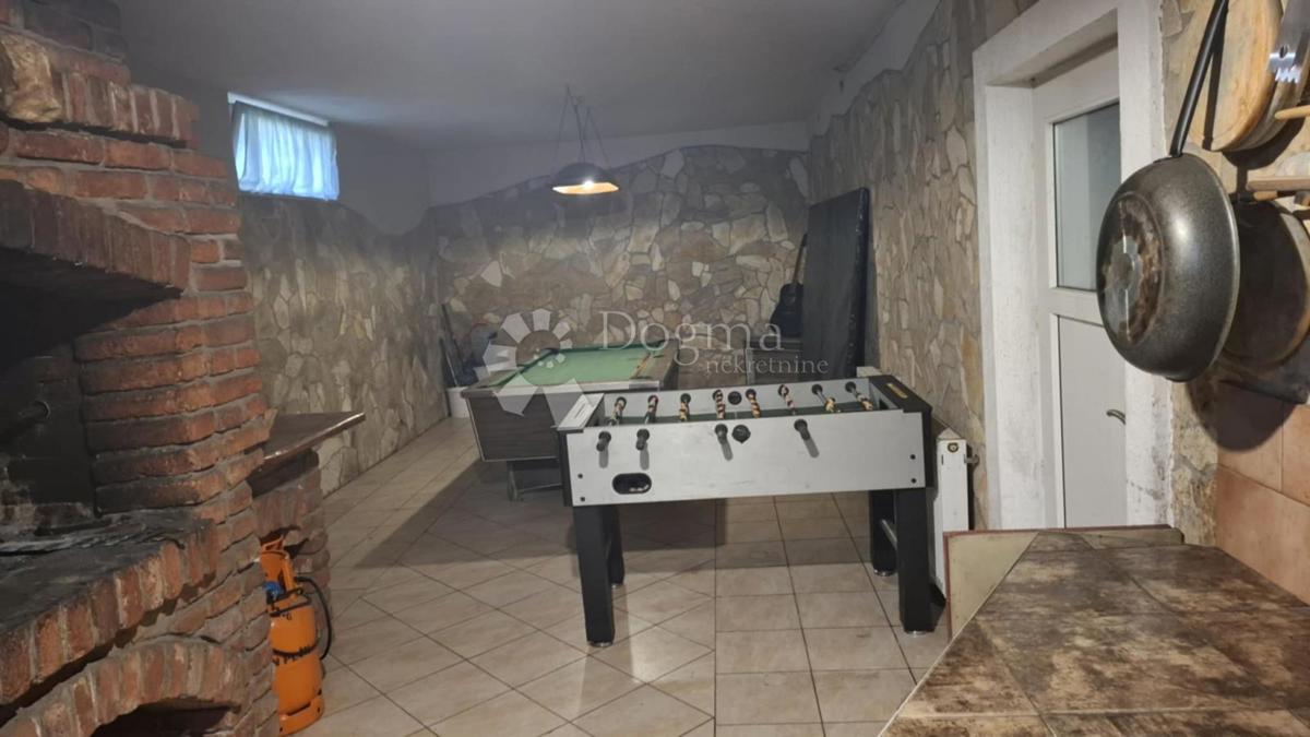 Poslovni prostor Hallers, Varaždin, 250m2