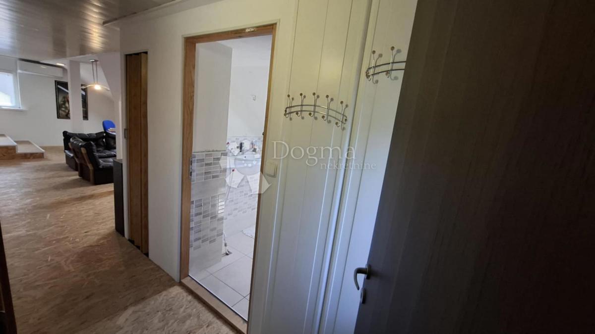Poslovni prostor Hallers, Varaždin, 250m2