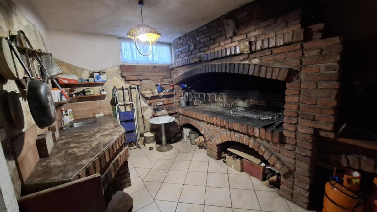 Poslovni prostor Hallers, Varaždin, 250m2