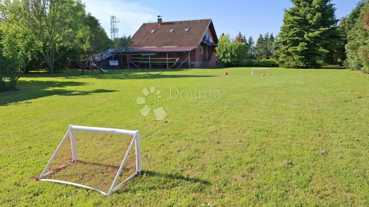 Poslovni prostor Hallers, Varaždin, 250m2