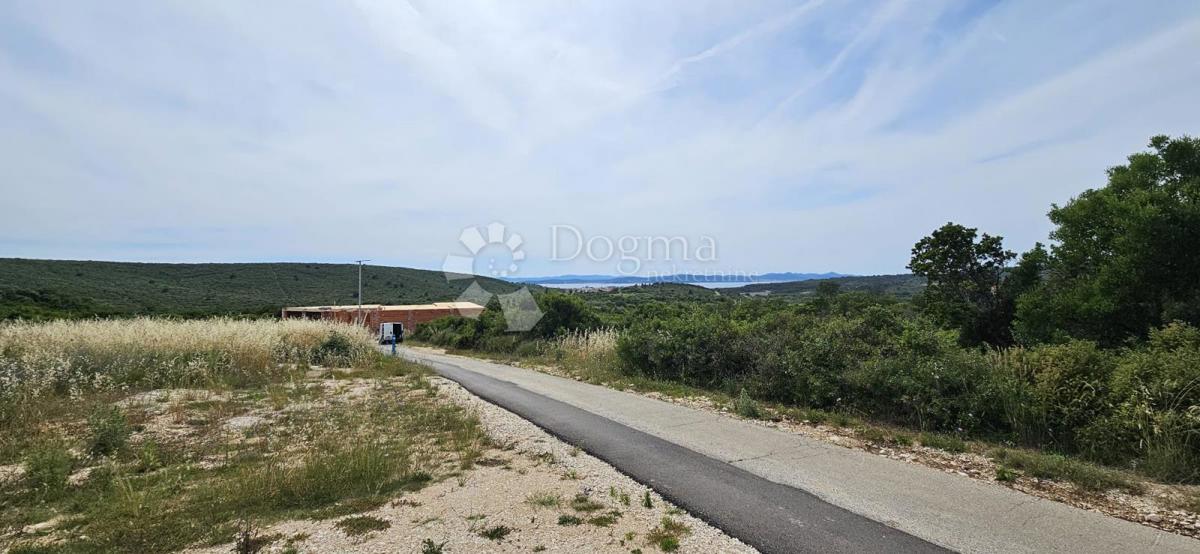 Zazidljivo zemljišče Debeljak, Sukošan, 1.315m2