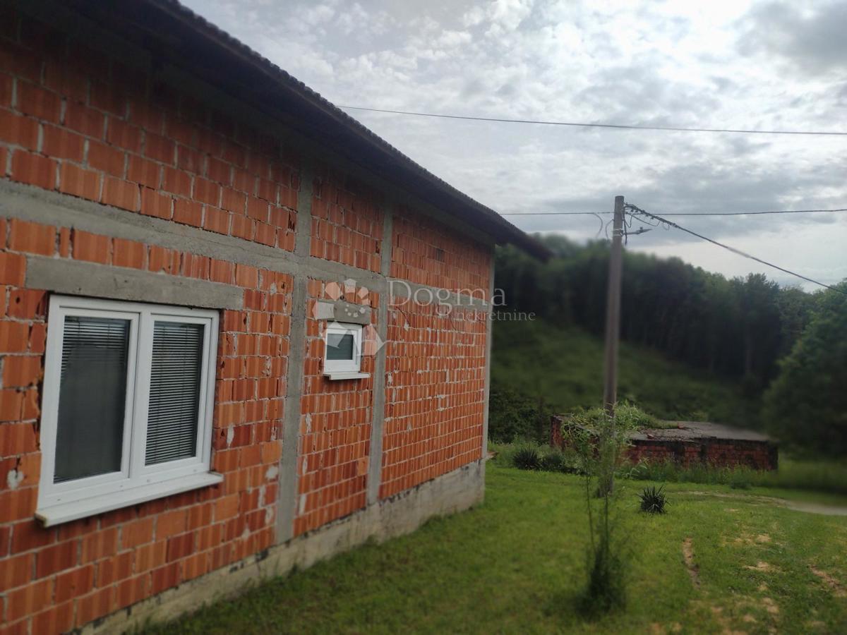 Hiša Tušilović, Karlovac - Okolica, 100m2