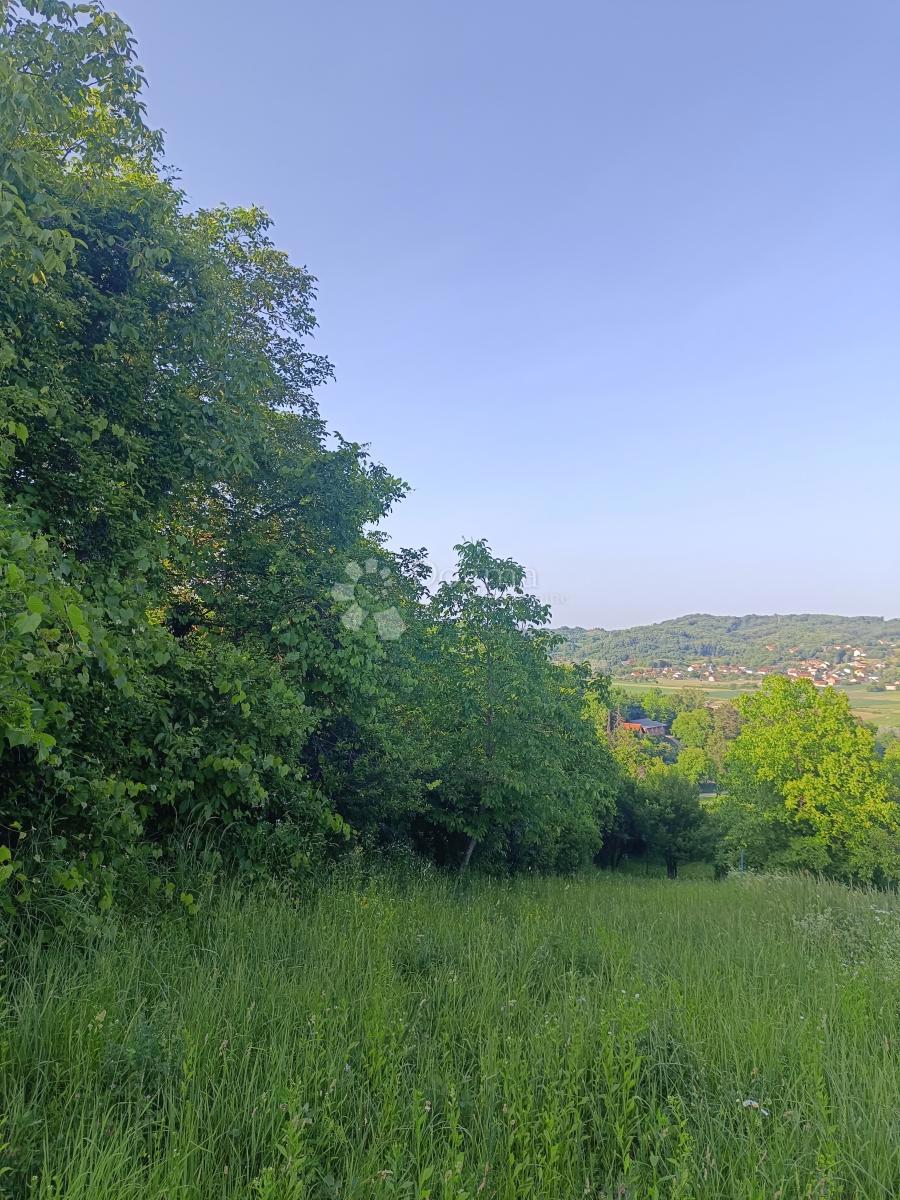 Kmetijsko zemljišče Vurnovec, Sesvete, 1.025m2