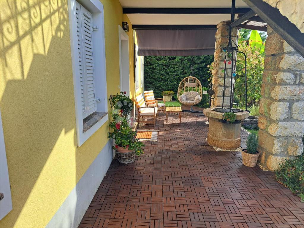 Hiša Ičići, Opatija - Okolica, 220m2