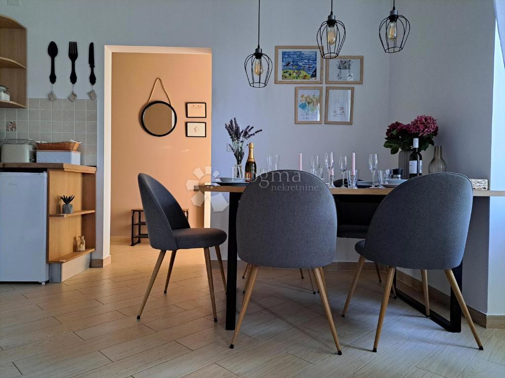 Hiša Ičići, Opatija - Okolica, 220m2