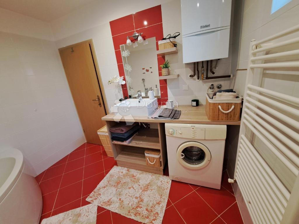 Hiša Ičići, Opatija - Okolica, 220m2