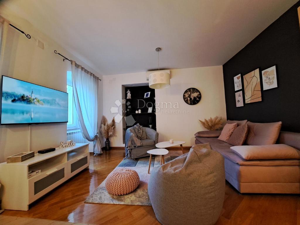 Hiša Ičići, Opatija - Okolica, 220m2