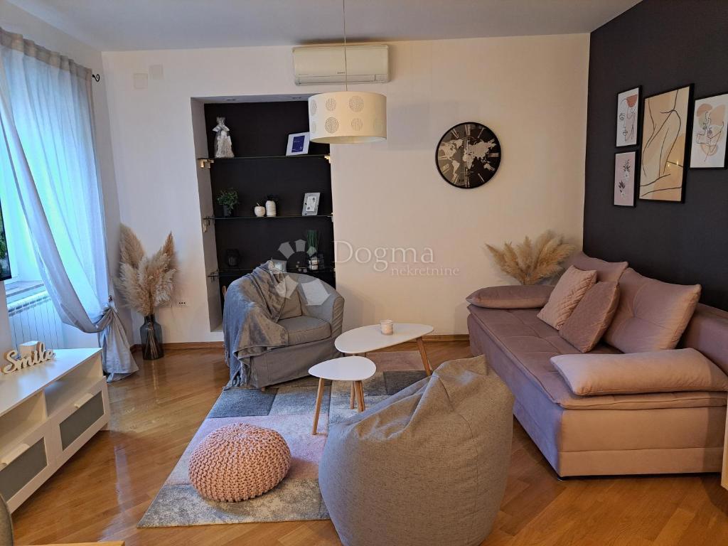 Hiša Ičići, Opatija - Okolica, 220m2