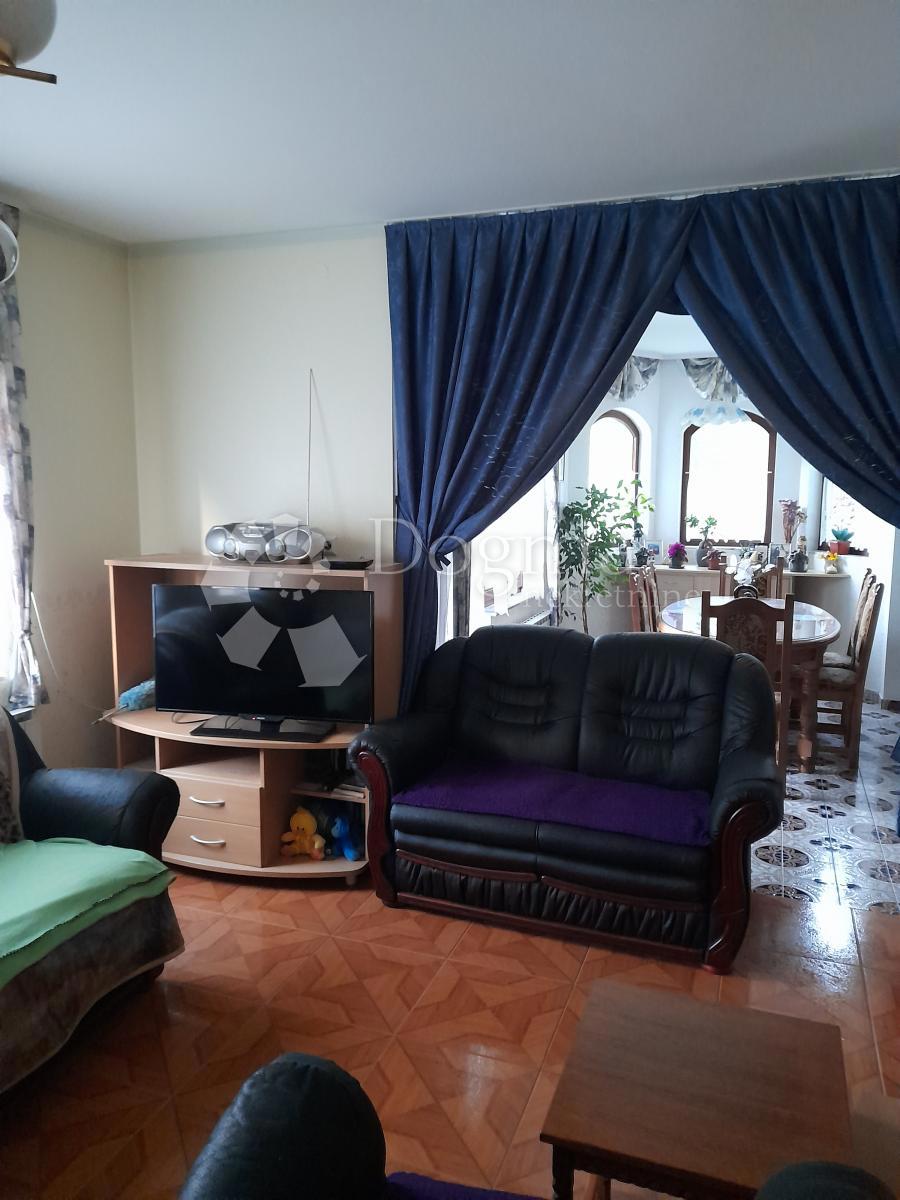 Hiša Jazbina Cvetlinska, Bednja, 204m2