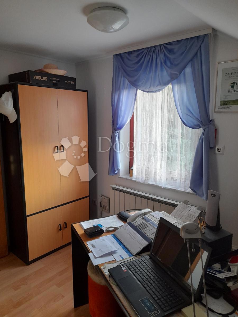 Hiša Jazbina Cvetlinska, Bednja, 204m2