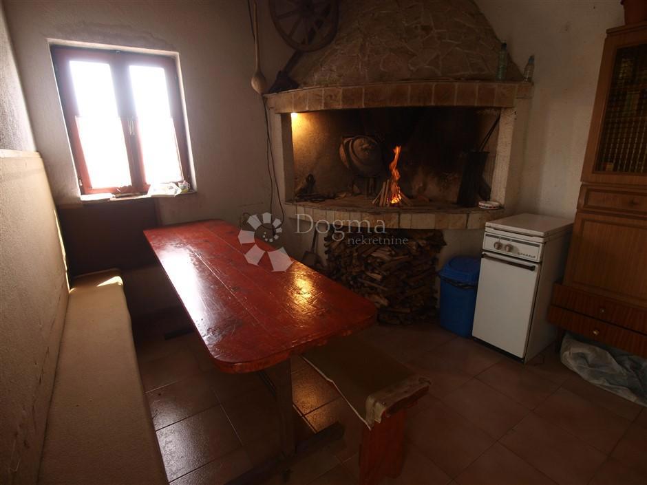 Hiša Gornji Okrug, Delnice, 442m2