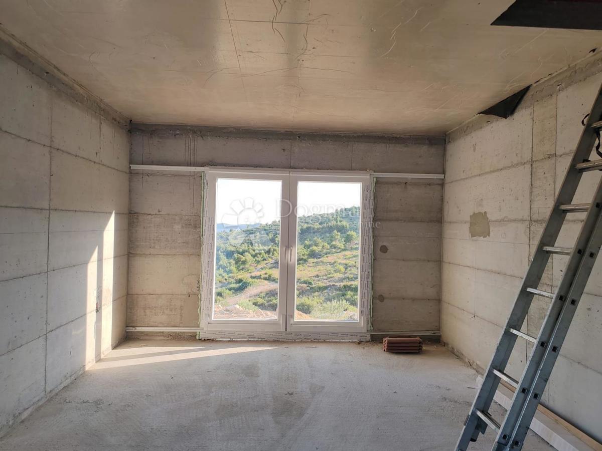 Hiša Tribunj, 90m2