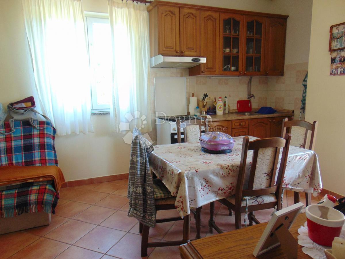 Hiša Rovinj, 101m2