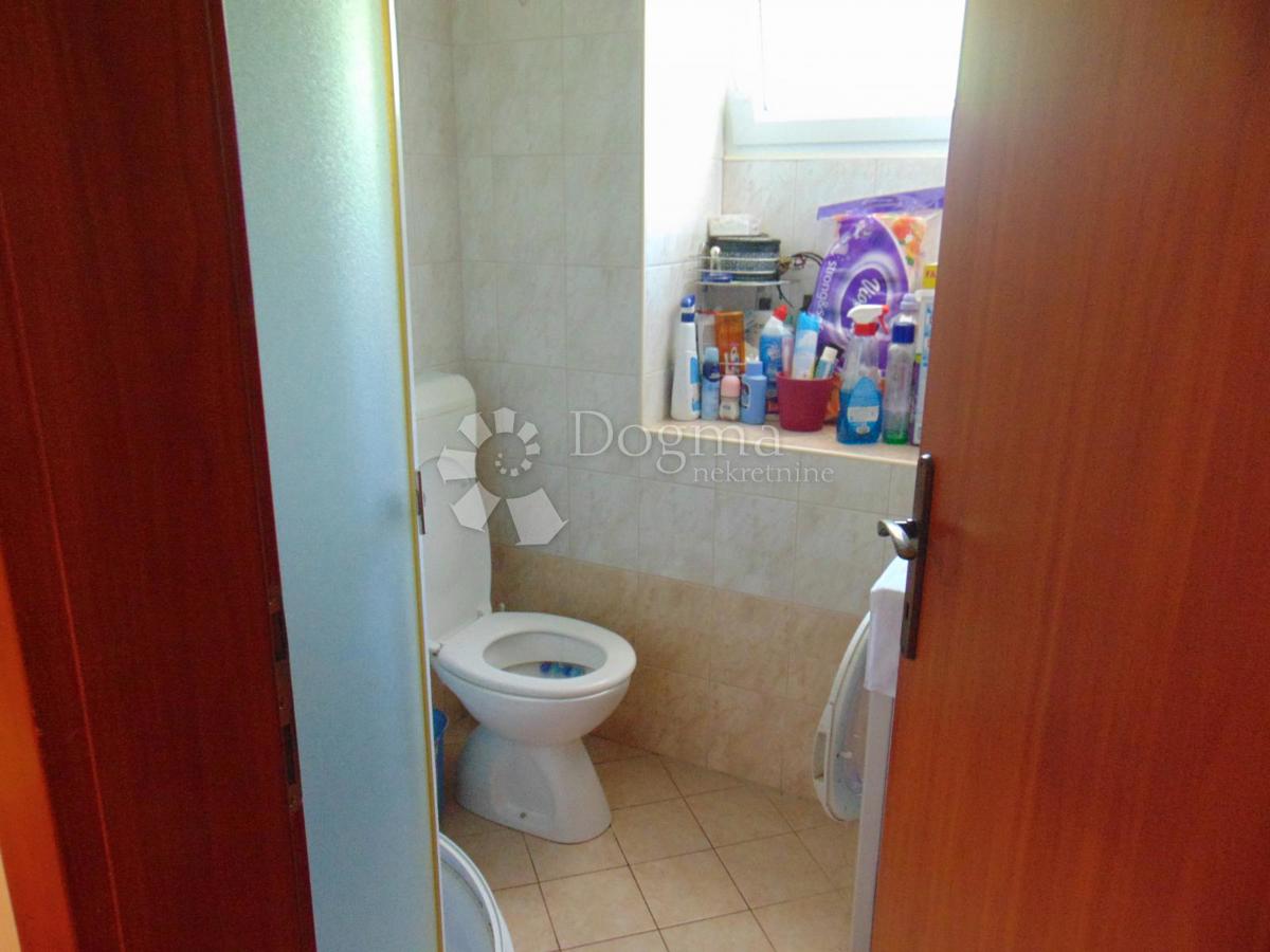 Hiša Rovinj, 101m2