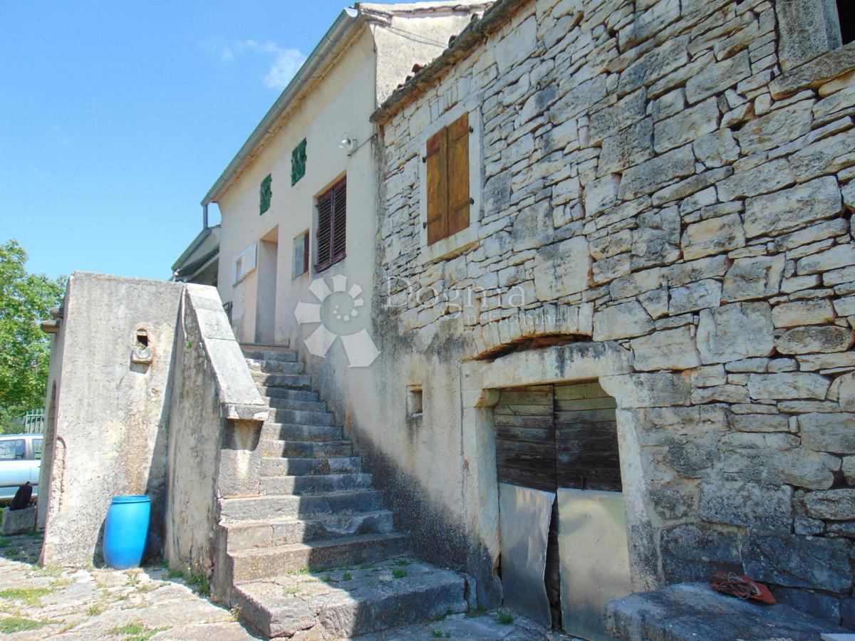 Hiša Rovinj, 101m2