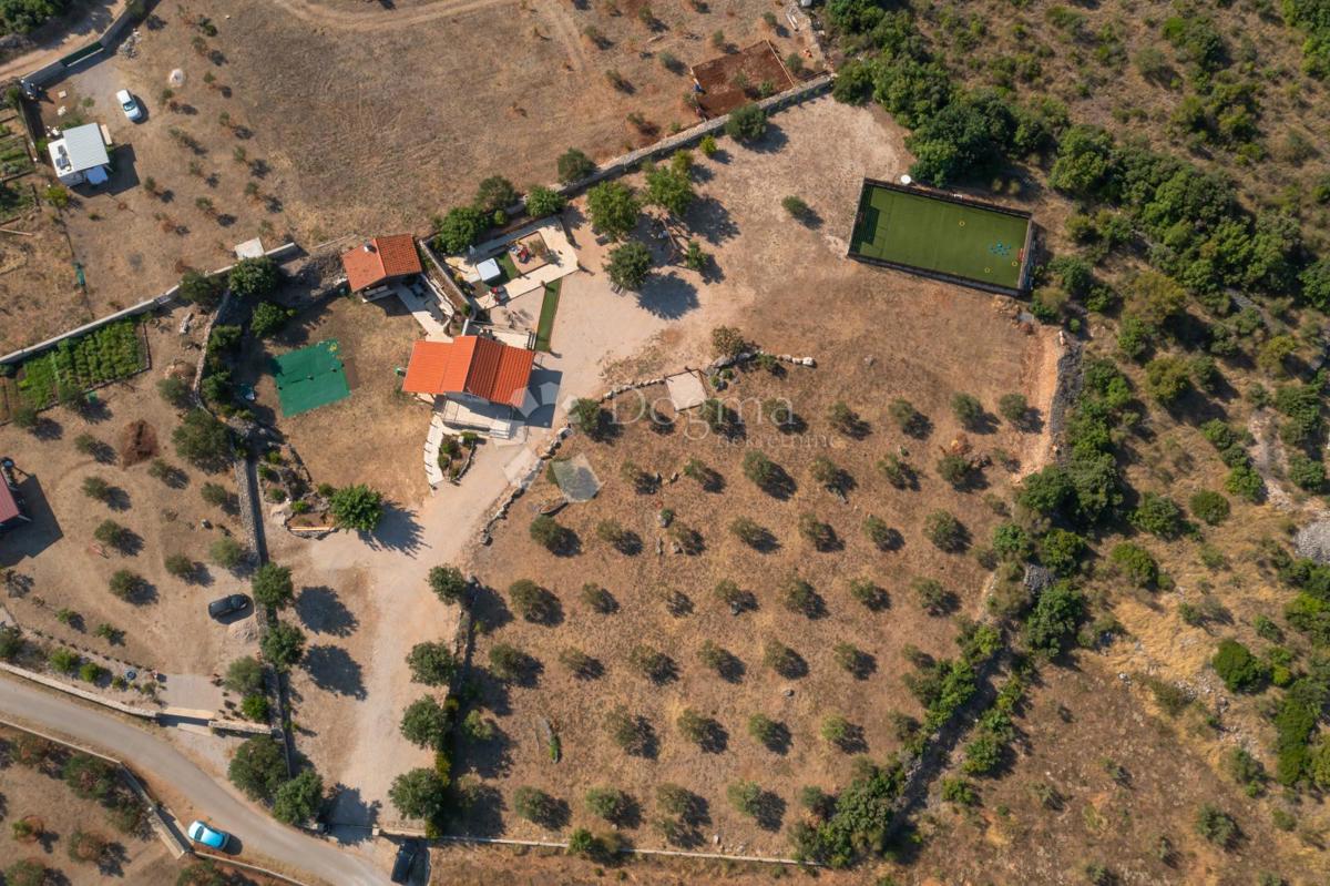 Hiša Zaton, Šibenik - Okolica, 125m2