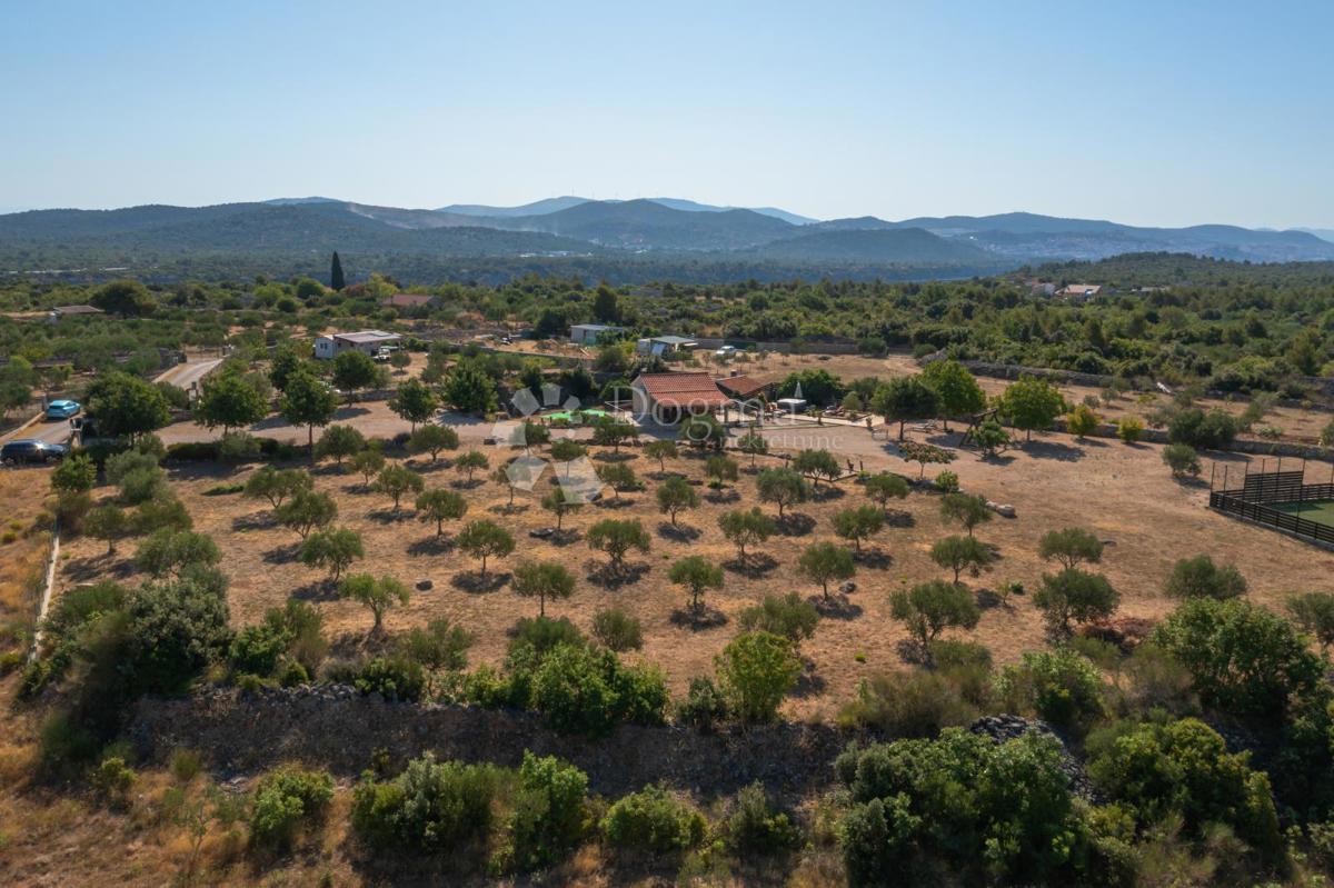 Hiša Zaton, Šibenik - Okolica, 125m2