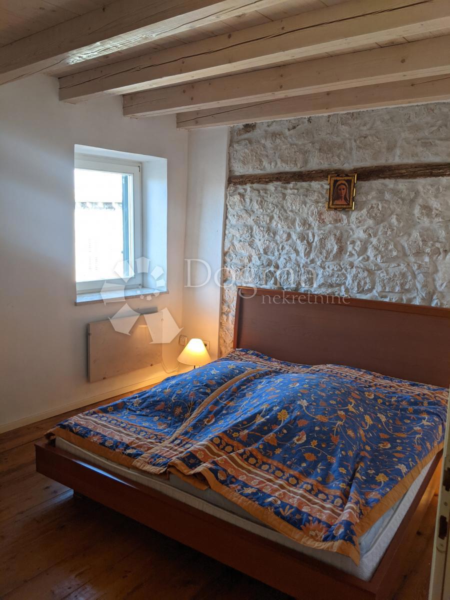 Hiša Rovinj, 102m2