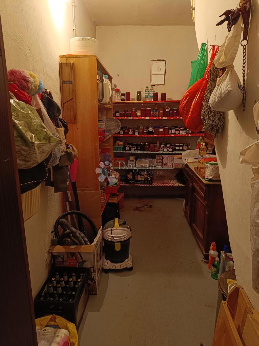 Hiša Gornji grad / Centar, Osijek, 150m2