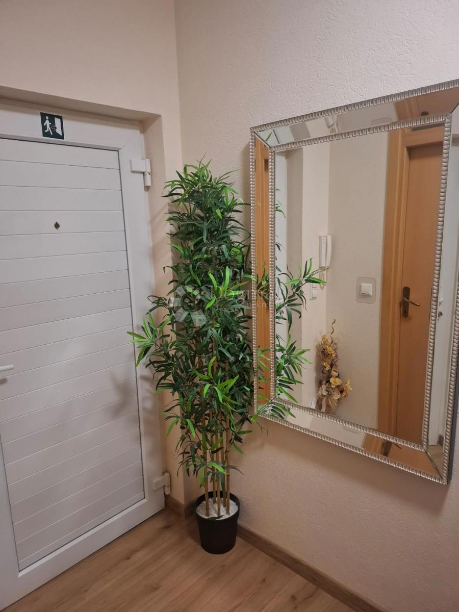 Stanovanje Biograd na Moru, 95m2