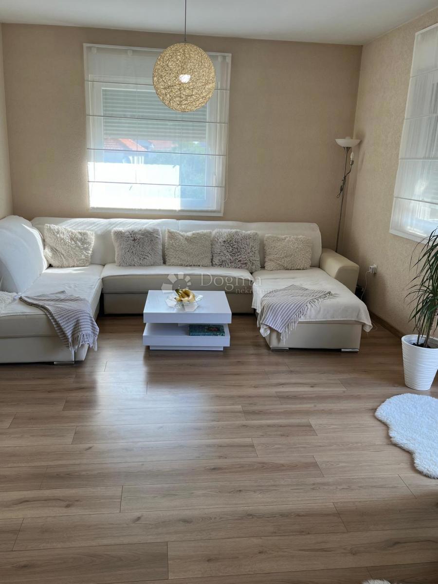Stanovanje Biograd na Moru, 95m2