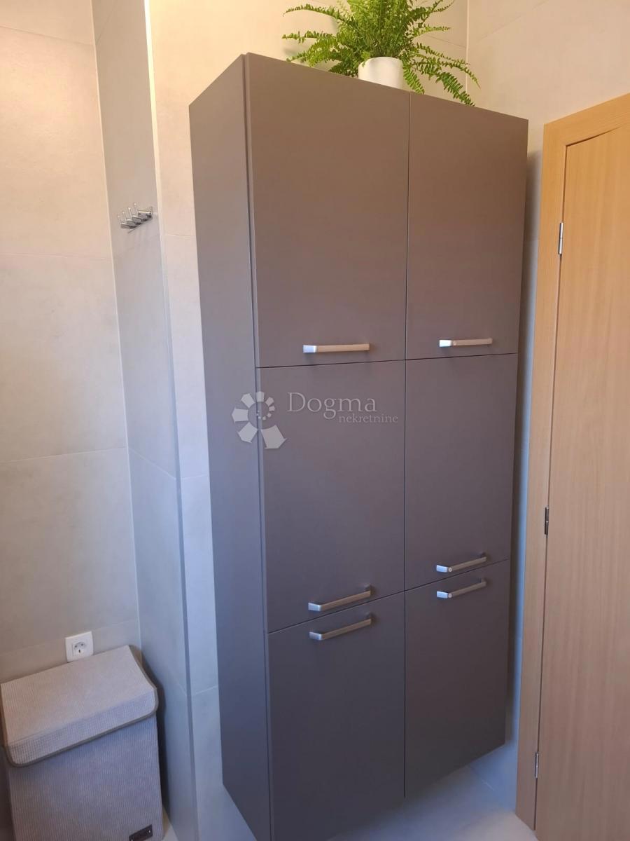 Stanovanje Biograd na Moru, 95m2