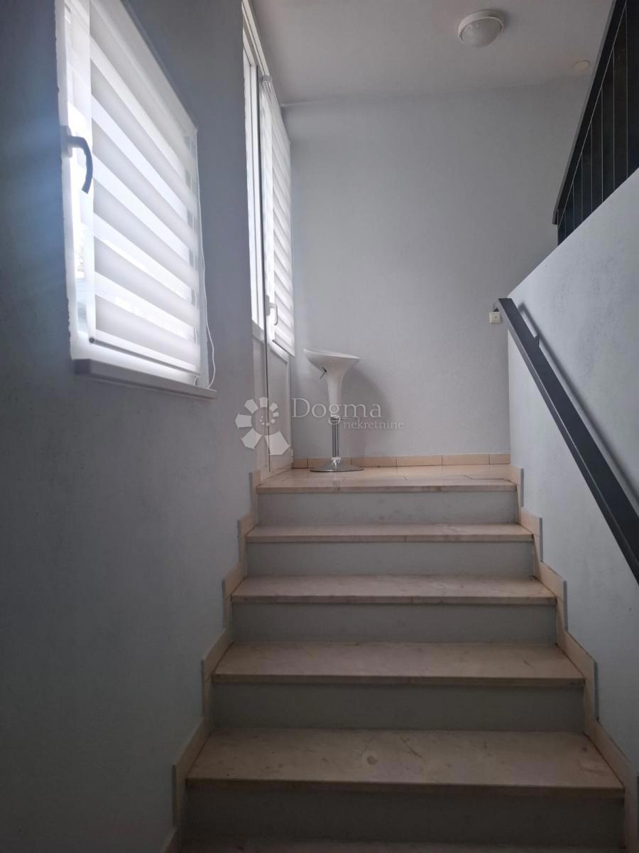 Stanovanje Biograd na Moru, 95m2
