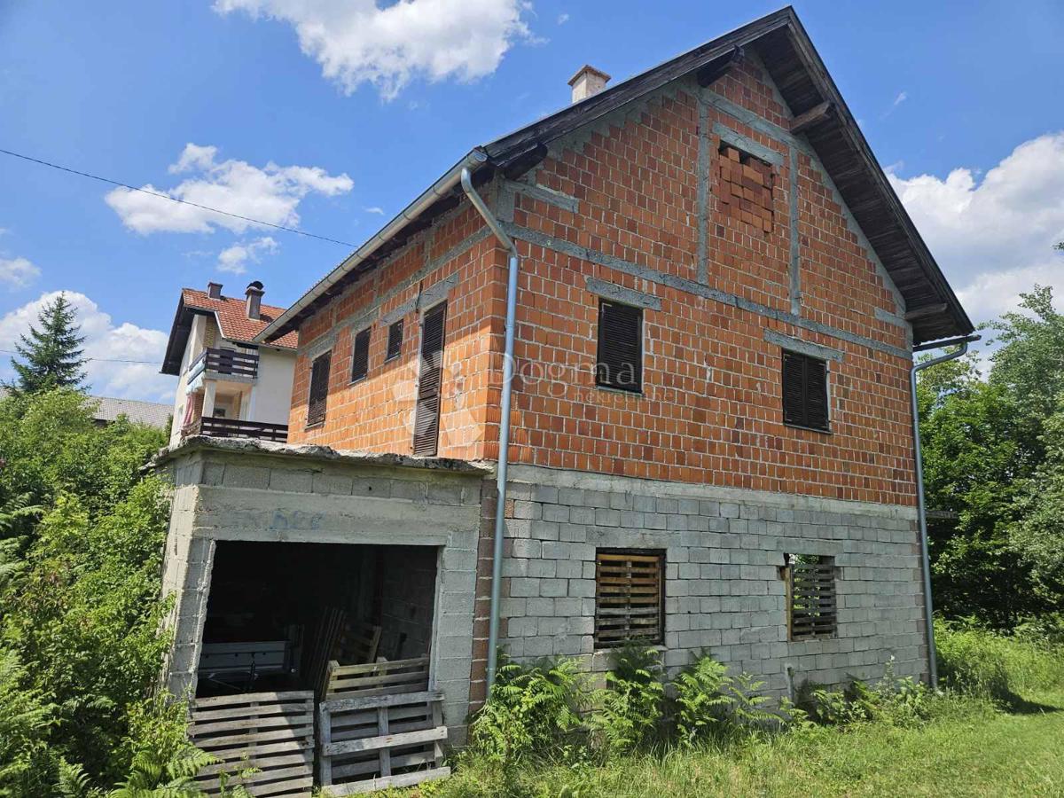 Hiša Grabovac, Rakovica, 150m2