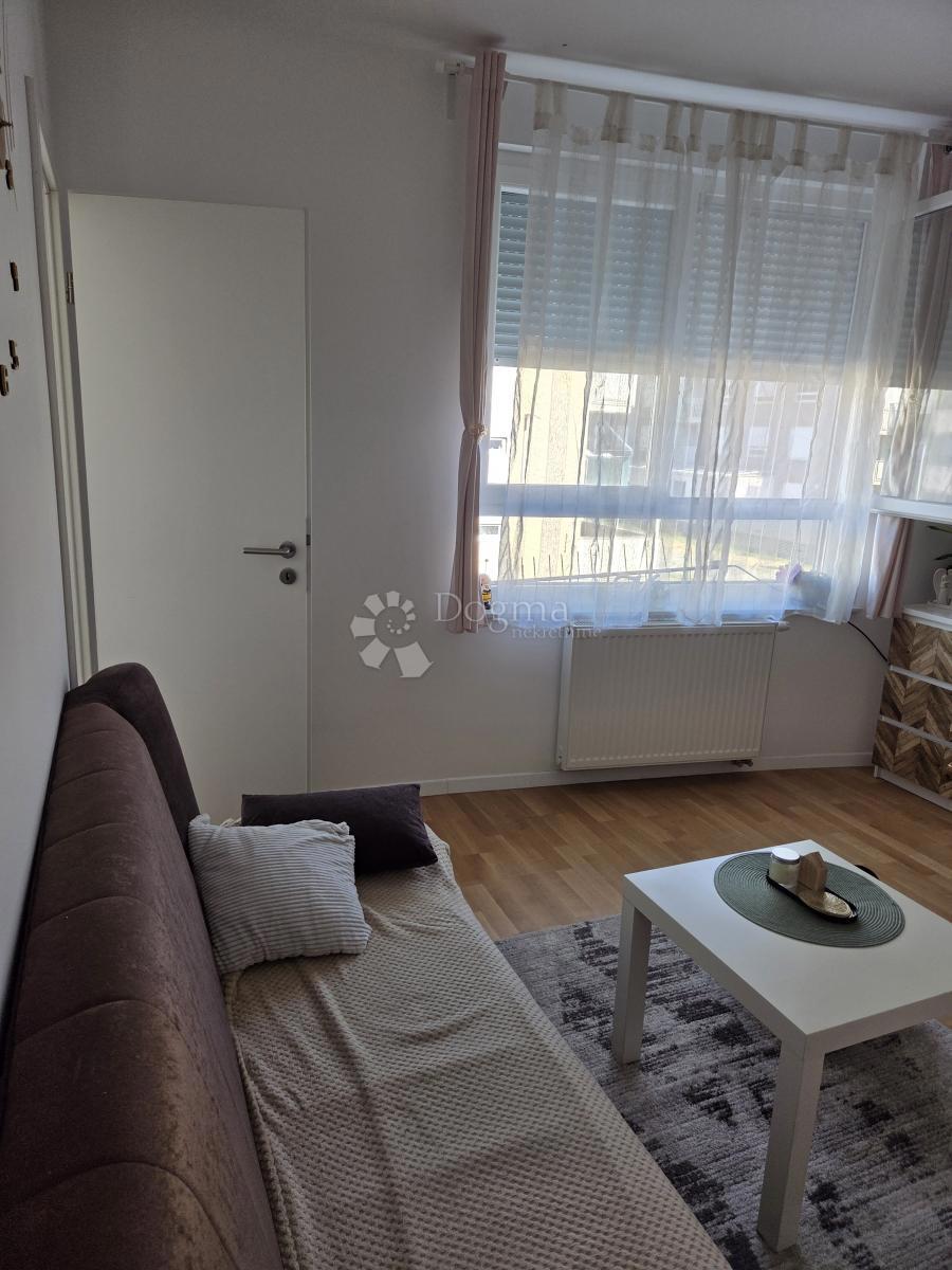 Stanovanje Sesvetski Kraljevec, Sesvete, 34m2