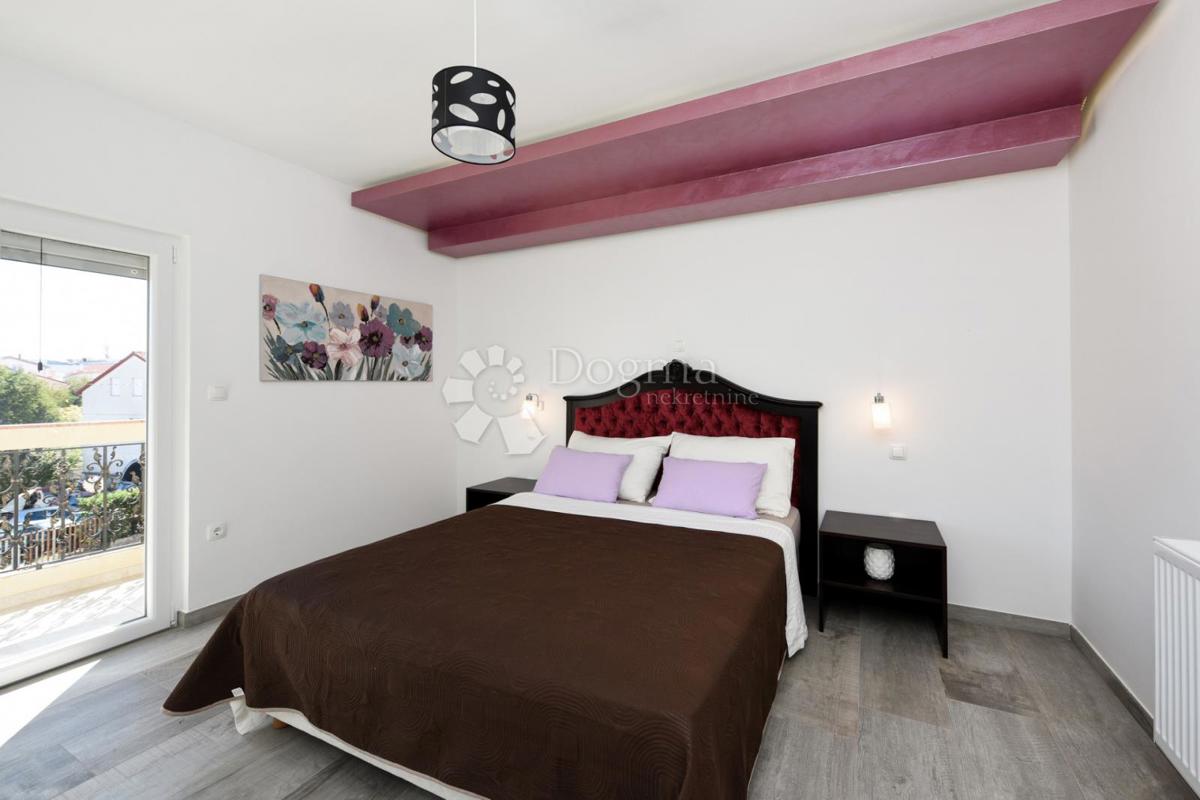 Hiša Plovanija, Zadar, 550m2