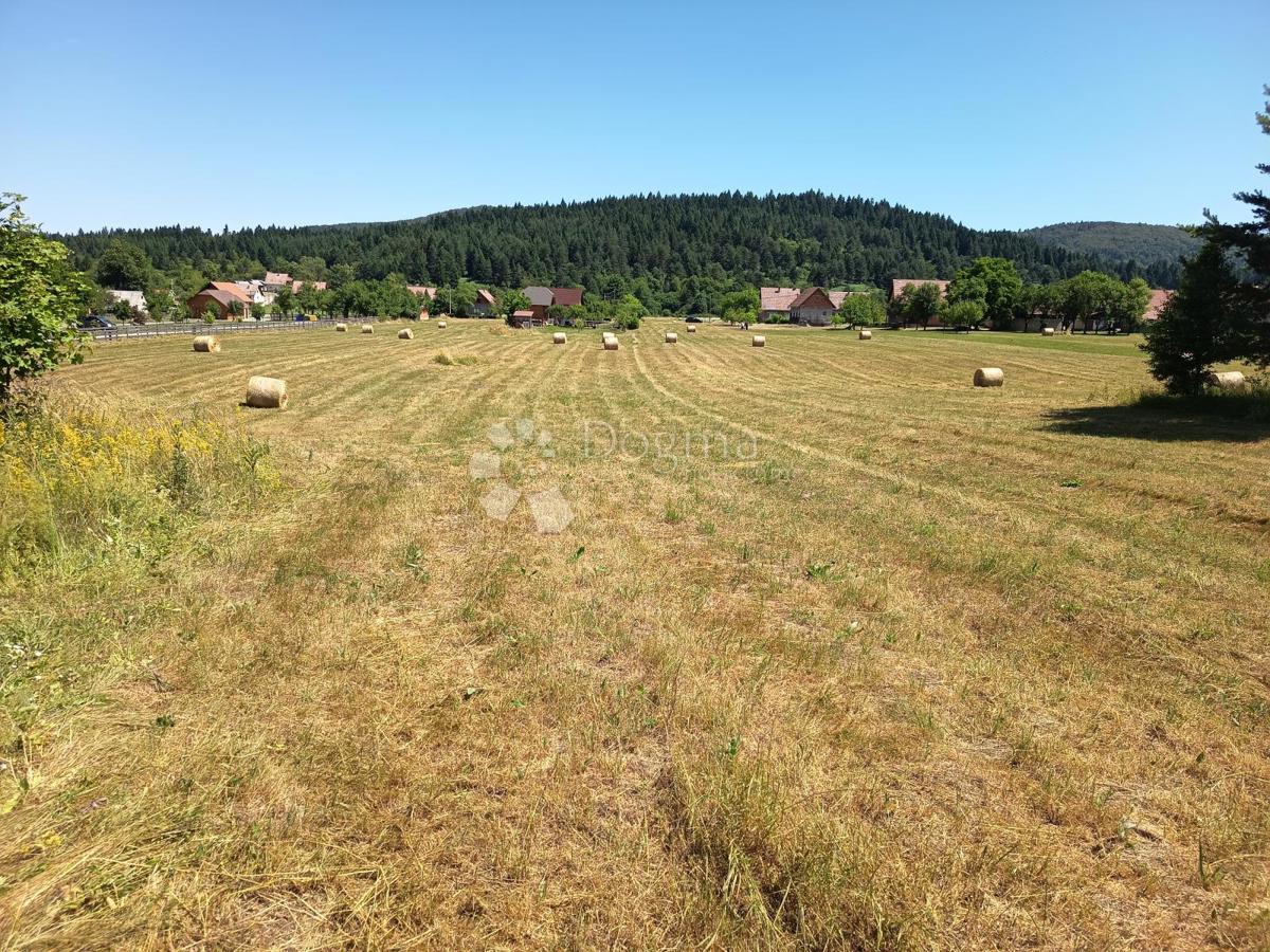 Zazidljivo zemljišče Saborsko, 11.140m2