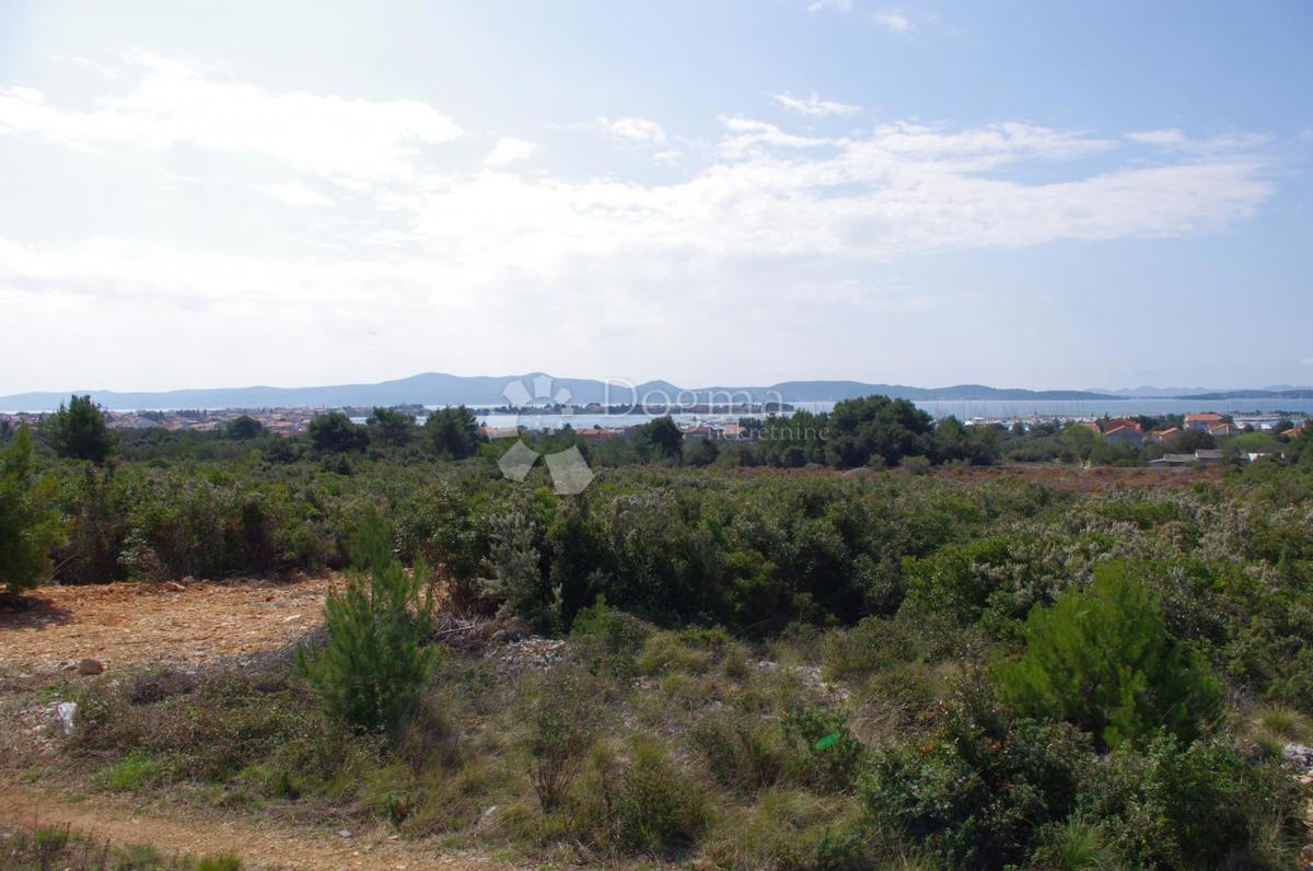 Zazidljivo zemljišče Sukošan, 11.845m2