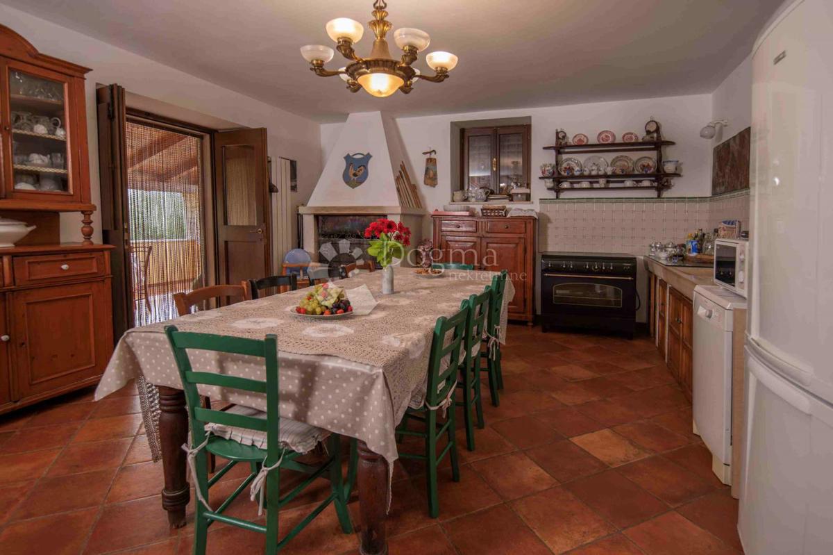Hiša Galižana, Vodnjan, 290m2