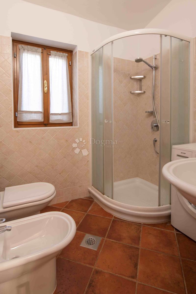 Hiša Galižana, Vodnjan, 290m2