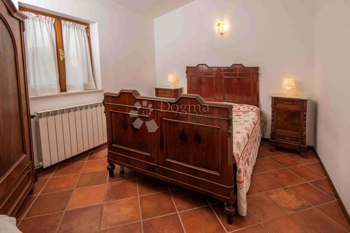 Hiša Galižana, Vodnjan, 290m2