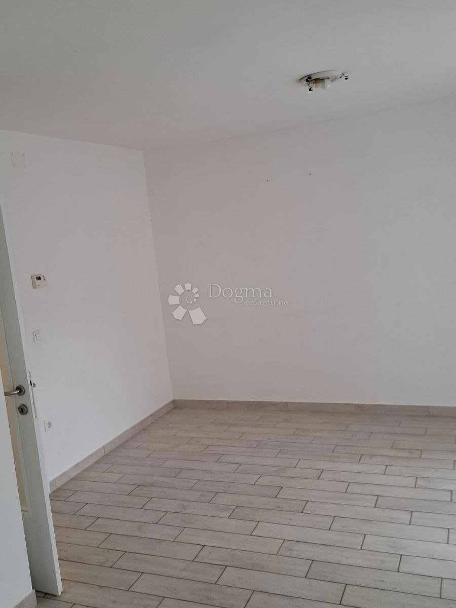 Stanovanje Hosti, Rijeka, 78m2