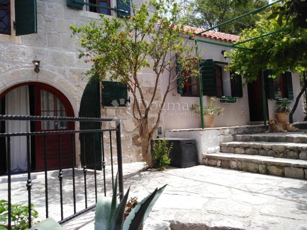 Hiša Brela, 140m2
