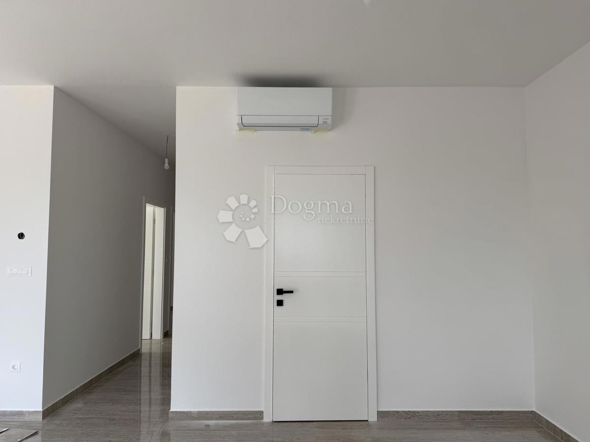Apartma Maslenica, Jasenice, 70,29m2