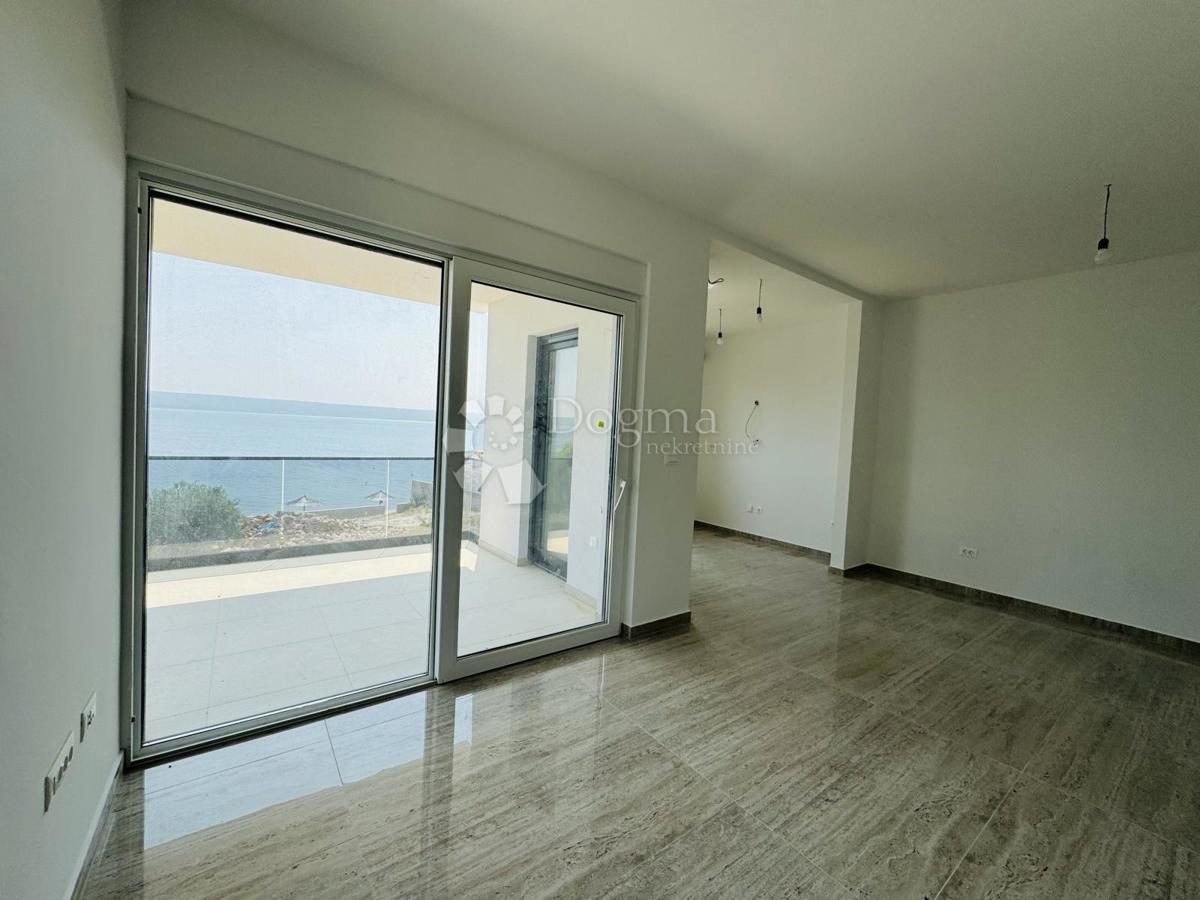 Apartma Maslenica, Jasenice, 70,29m2