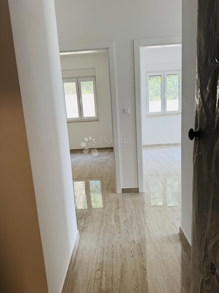 Apartma Maslenica, Jasenice, 70,29m2
