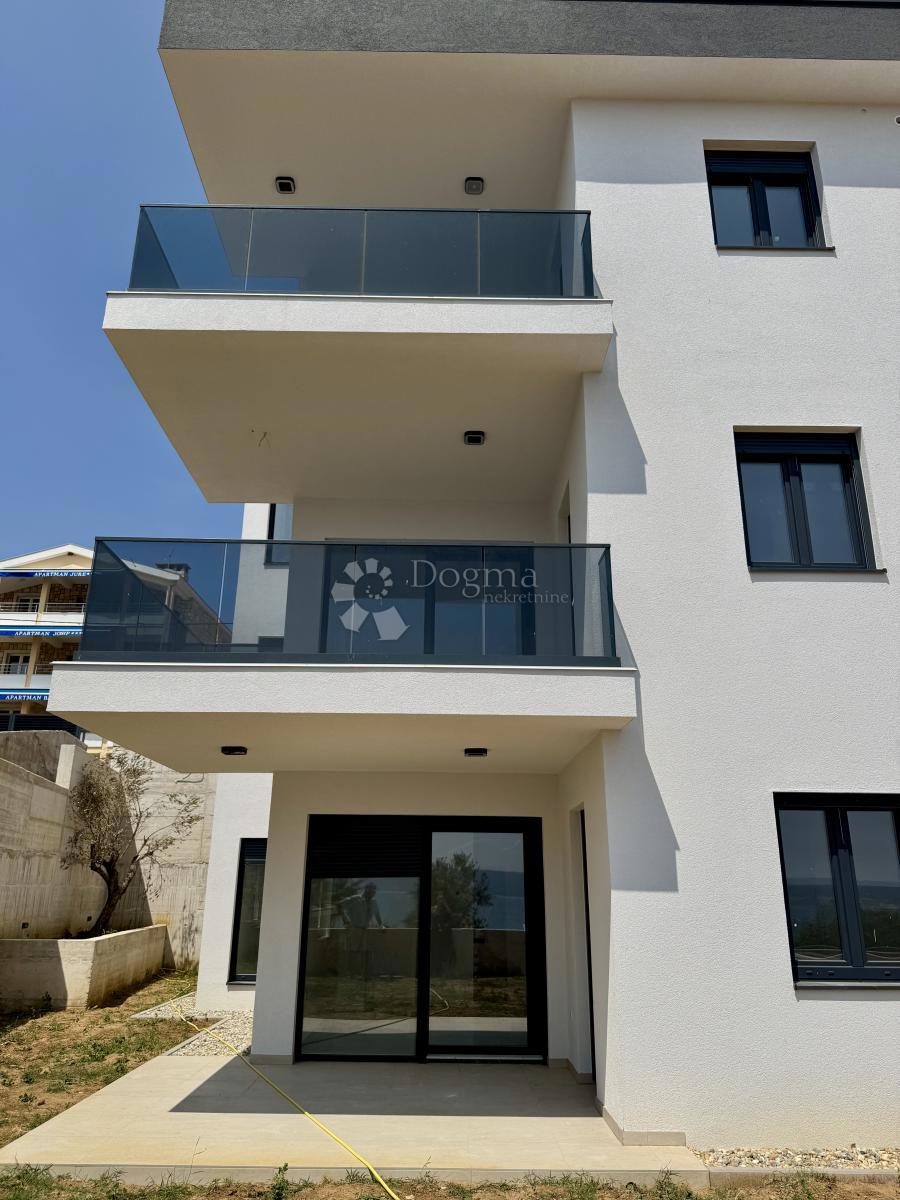 Apartma Maslenica, Jasenice, 70,29m2