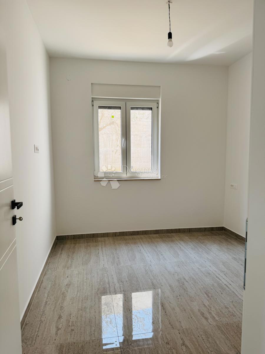 Apartma Maslenica, Jasenice, 70,29m2