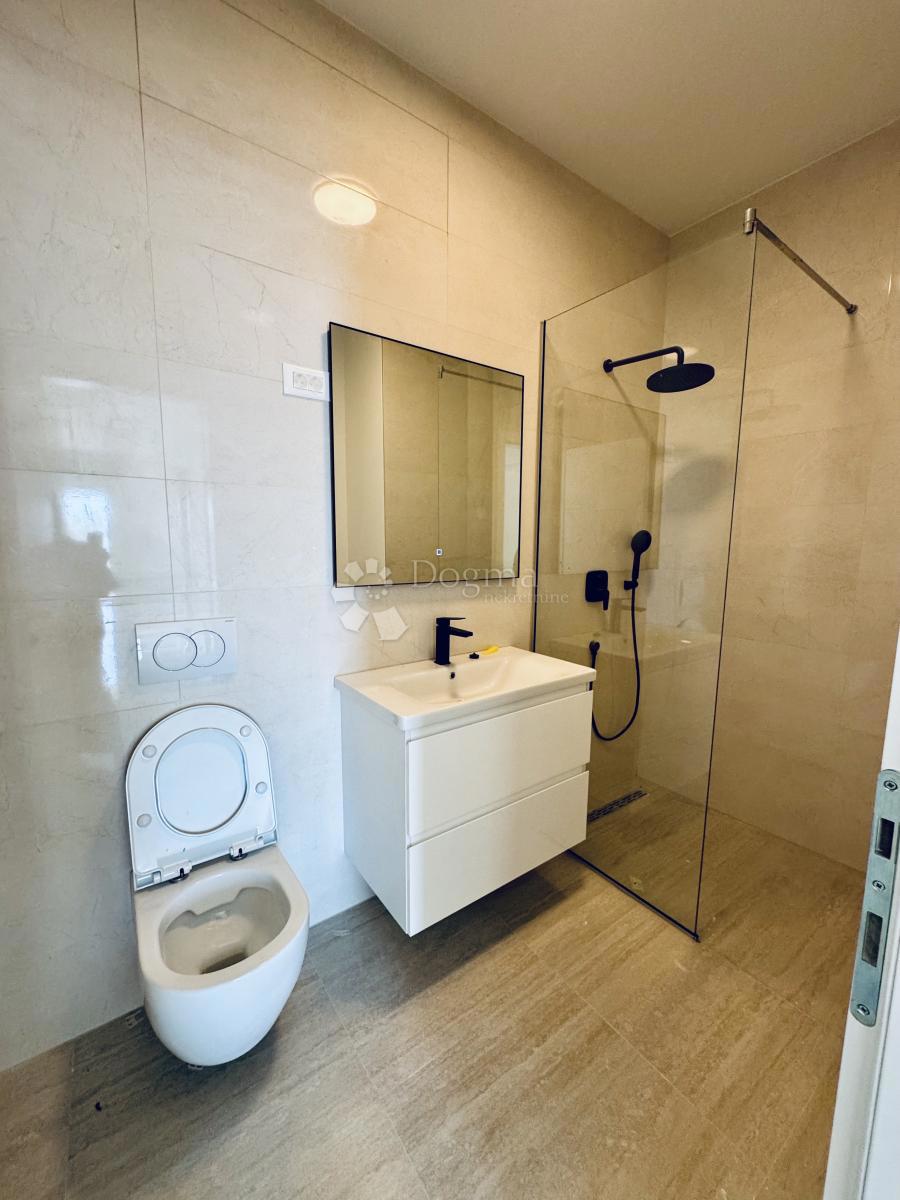 Apartma Maslenica, Jasenice, 70,29m2