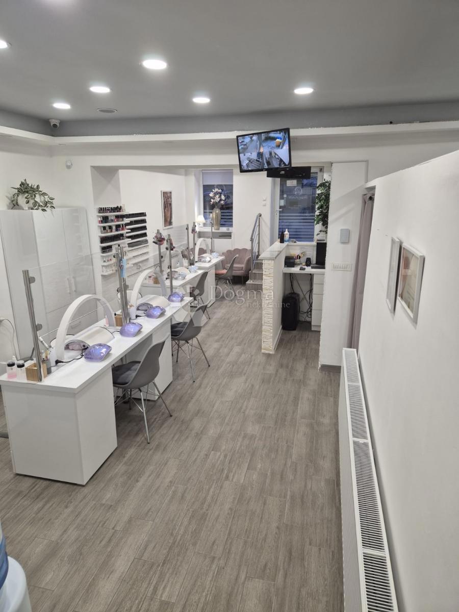 Poslovni prostor Gornji grad / Centar, Osijek, 67m2
