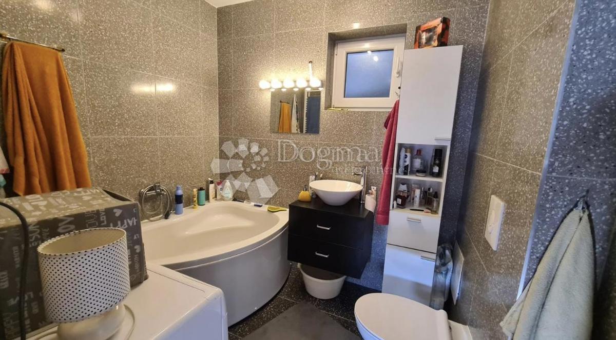 Hiša Gornje Vrapče, Črnomerec, 140m2