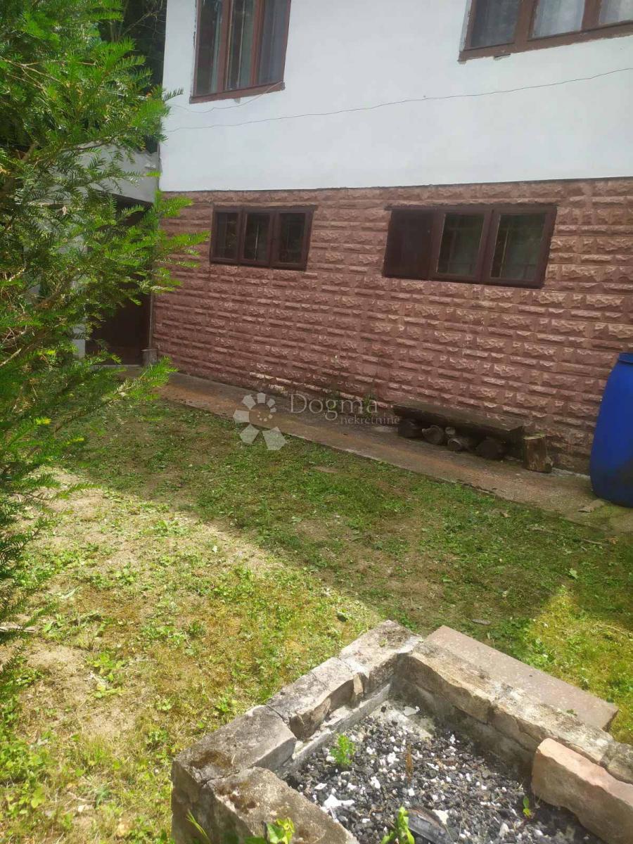 Hiša Dalj, Erdut, 2.331m2