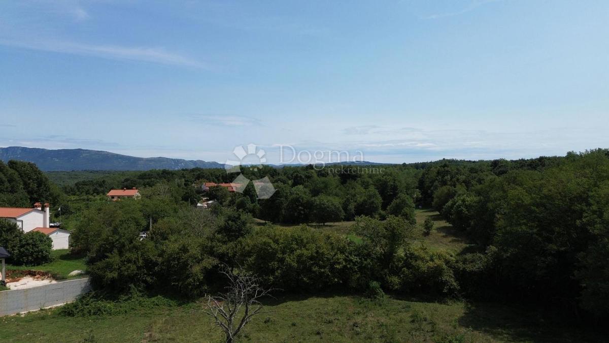 Zazidljivo zemljišče Labin, 4.460m2