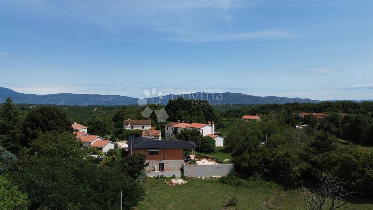 Zazidljivo zemljišče Labin, 4.460m2