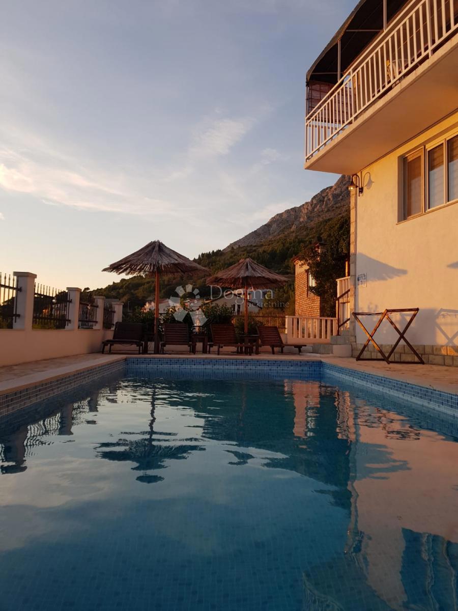 Hiša Stanići, Omiš, 240m2